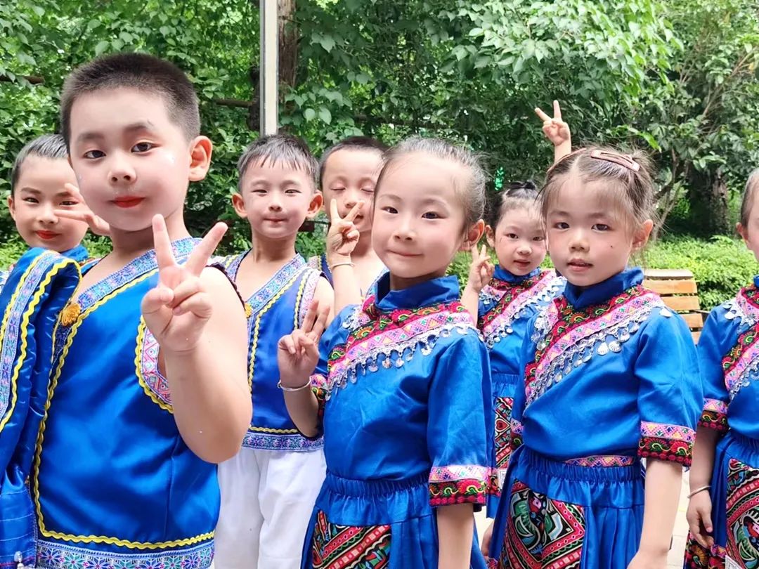 9d4685d0168004f73b4a6c2a1f44d360.jpg 9d4685d0168004f73b4a6c2a1f44d360.jpg