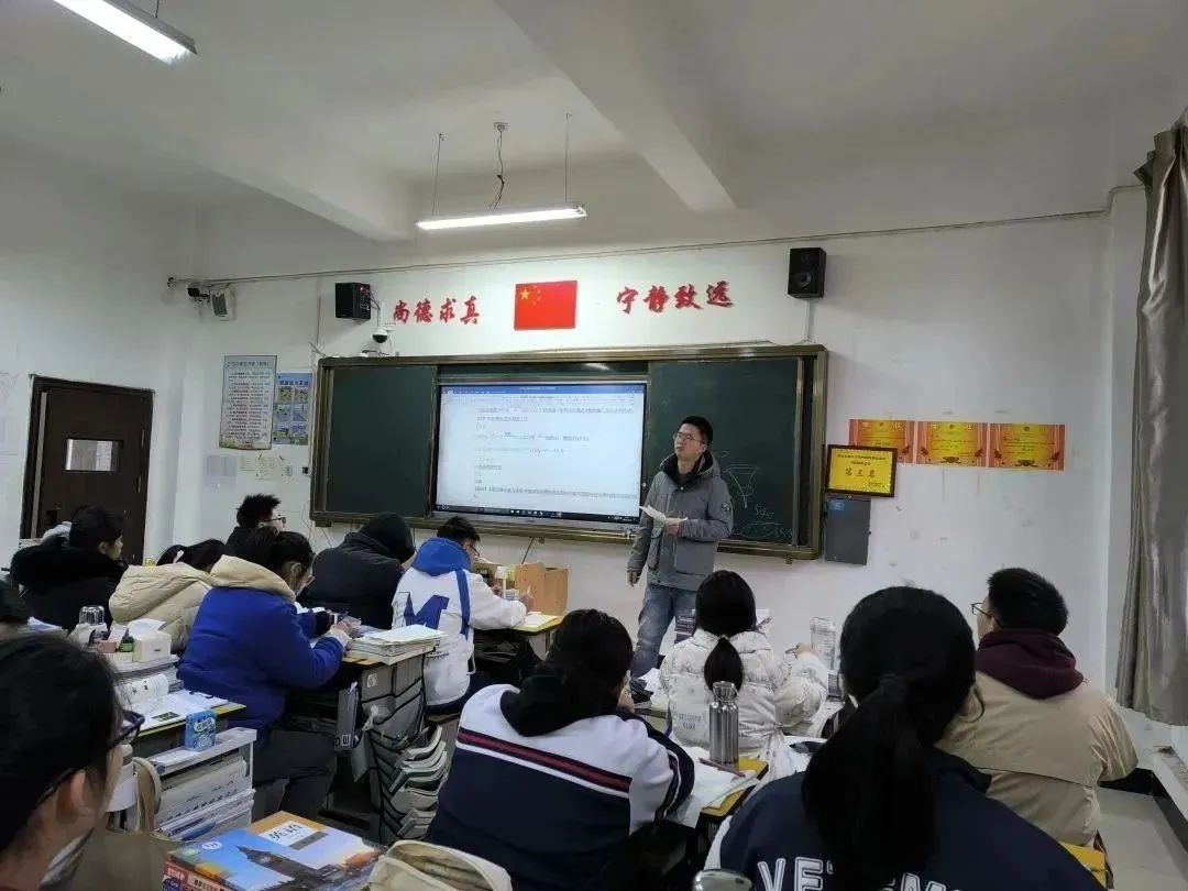 174d7b52081d6f1203626a33d07a7771.jpg 174d7b52081d6f1203626a33d07a7771.jpg