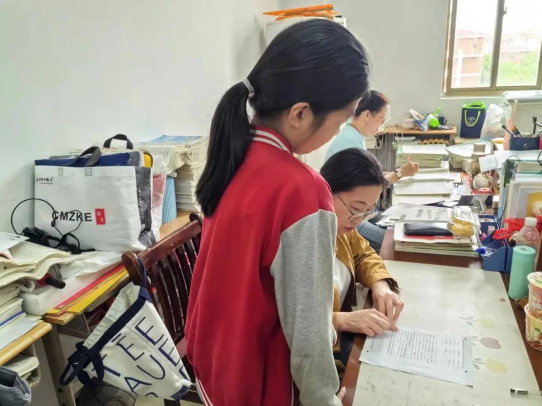 09fbd56bfd62fccf531e009e5bae1ee8.jpg 09fbd56bfd62fccf531e009e5bae1ee8.jpg